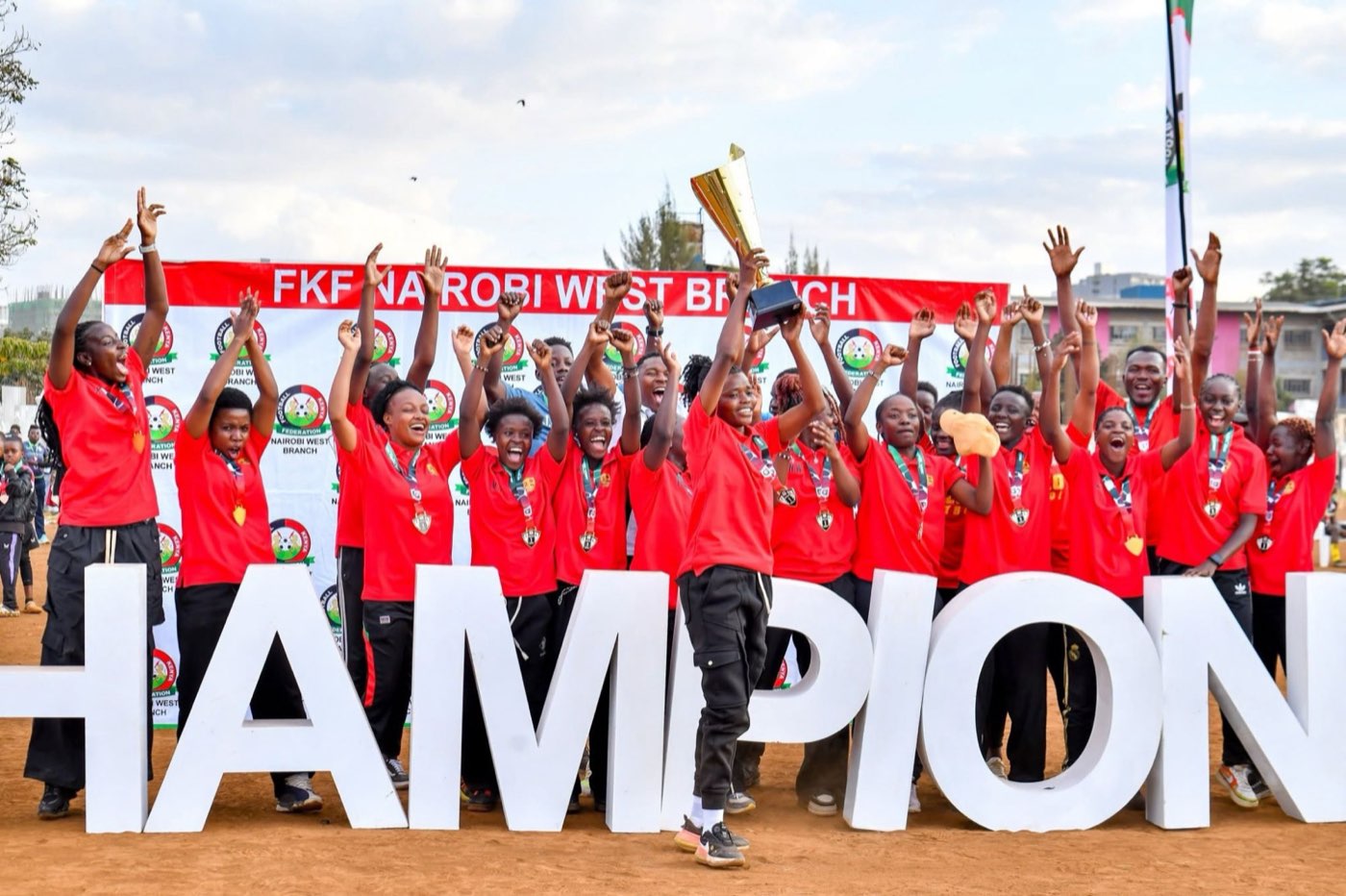 Double kick-off: the Men's and Women's Regional Leagues are back this weekend